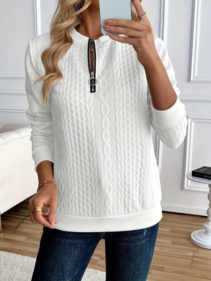 NAZARENA | TEXTURED ZIPPER SWEATSHIRT