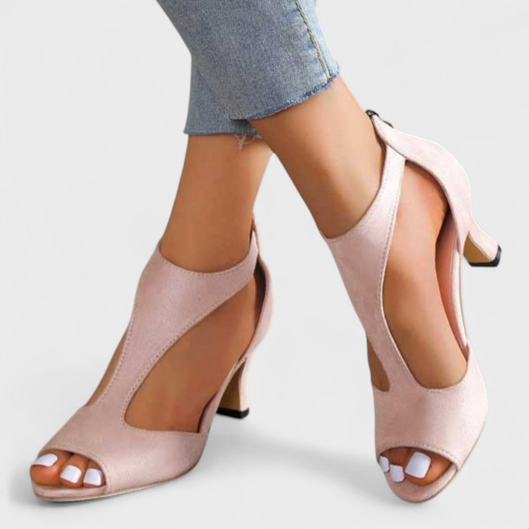 Delia | Elegant sandals with a stable heel