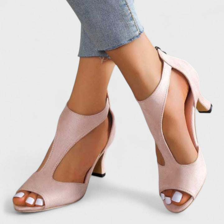 Delia | Elegant sandals with a stable heel