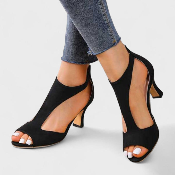Delia | Elegant sandals with a stable heel