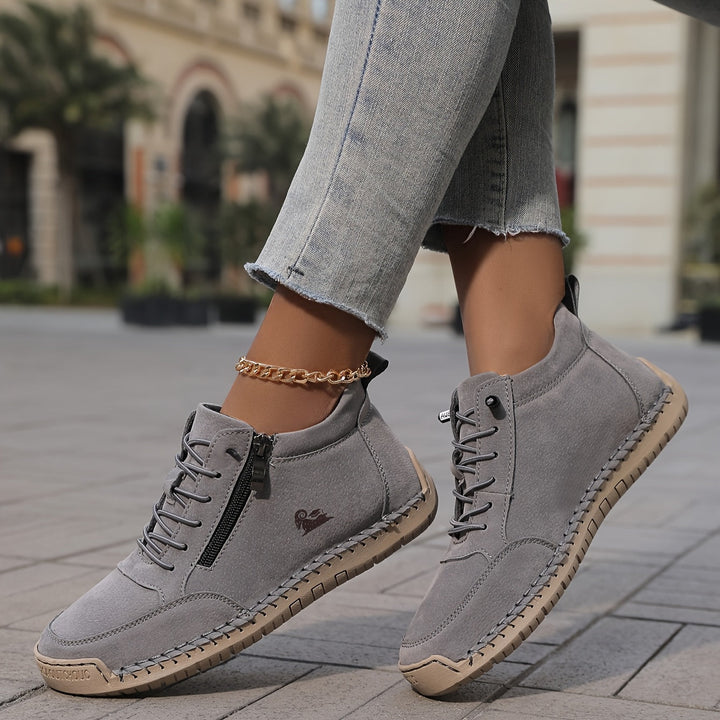 Perla | Cushioned and Stylish Sneakers