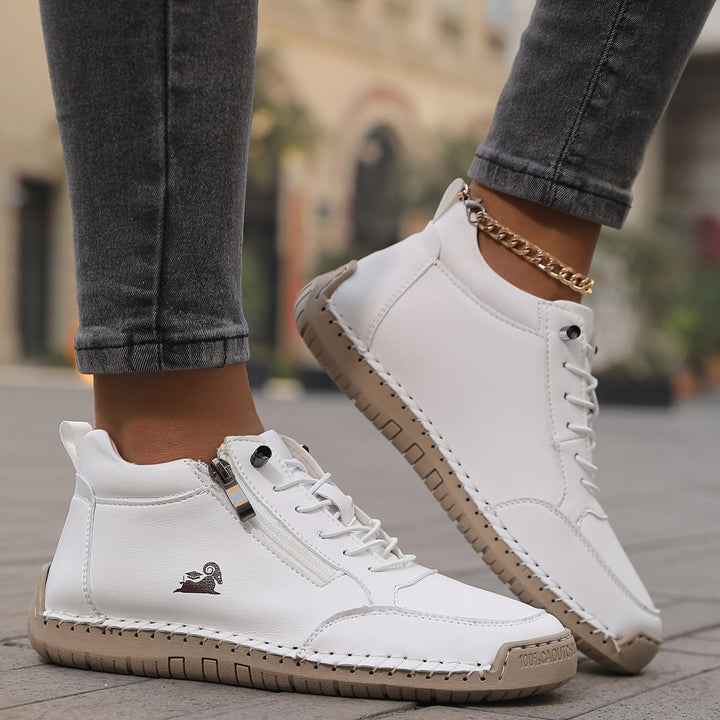 Perla | Cushioned and Stylish Sneakers
