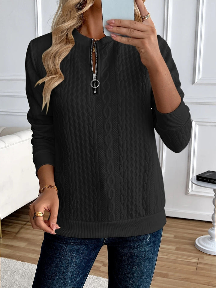 NAZARENA | TEXTURED ZIPPER SWEATSHIRT
